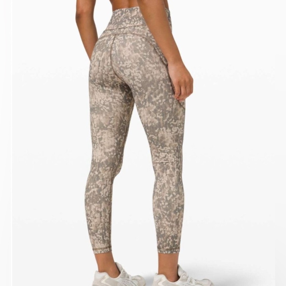 LULULEMON Invigorate High Waisted 25” Leggings